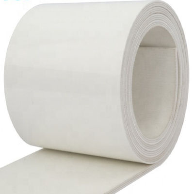 Beli 1.0mm 1.3mm 1.6mm 2.0mm Light Conveyor Belt untuk Transportasi Bahan di Industri Baja / Semen online manufacture