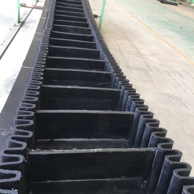 2-10 lapisan Hitam Lapisan Apron Conveyor Belt NN300